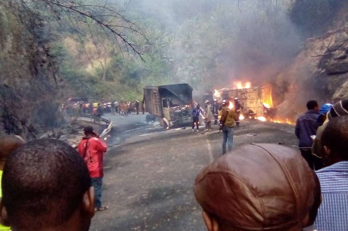 سانحه ای تصادف در کامرون: 53 نفر جان باختند